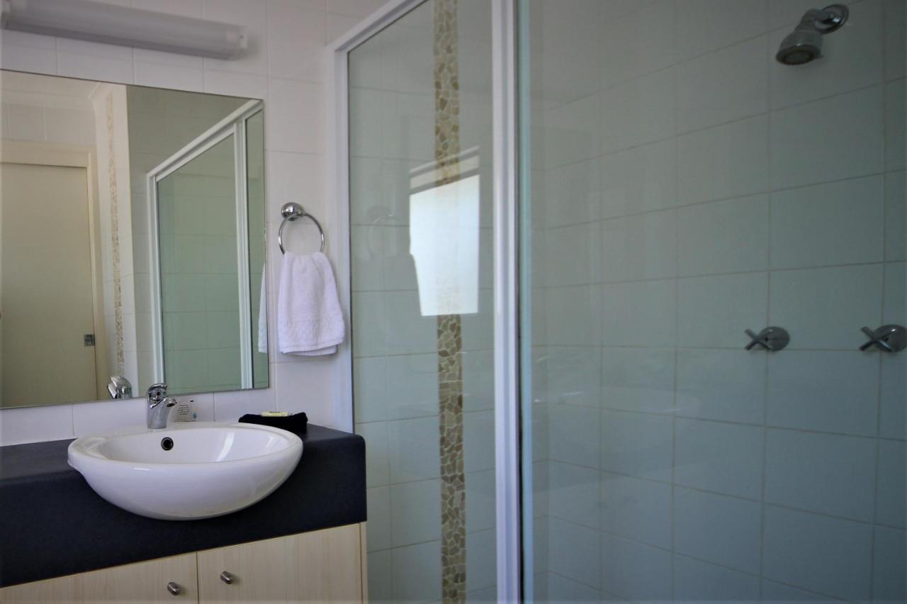 Pacific Palms Motor Inn Marcoola Dış mekan fotoğraf